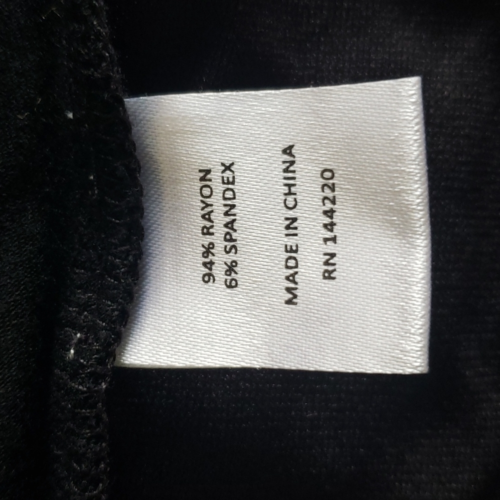Sady & Lu Black Sleeveless Top Size M‎ Open Back Sexy Classic V-Neck - Picture 8 of 9